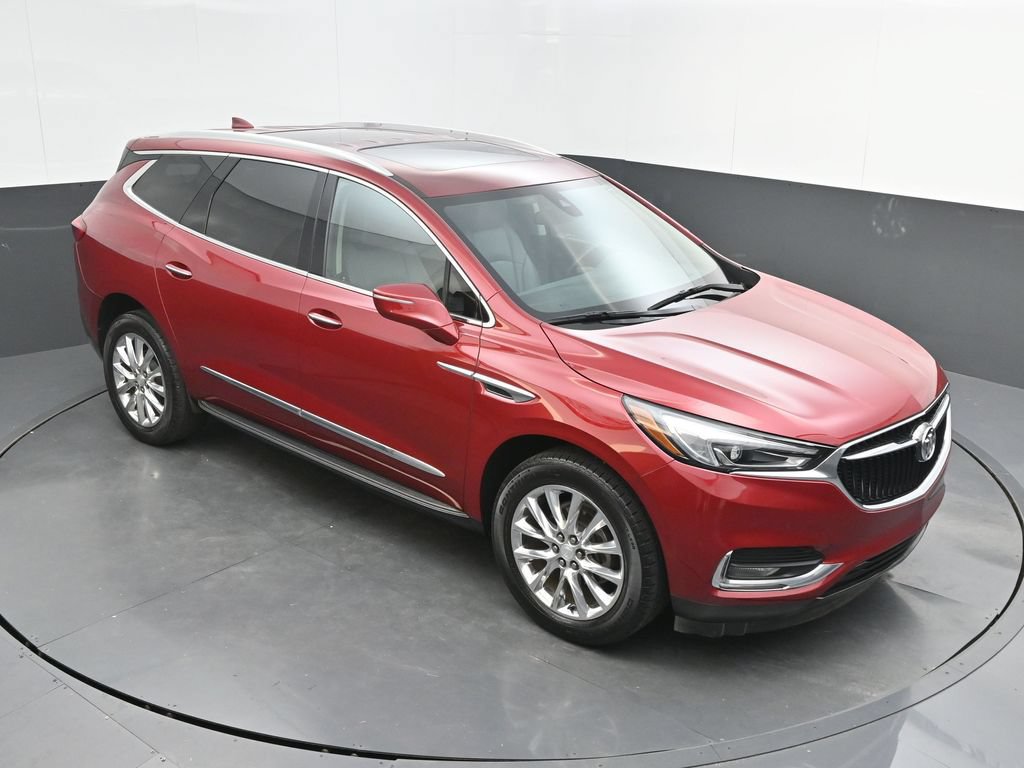 Used 2018 Buick Enclave Premium w/ LPO, Hit The Road Package FWD image 41