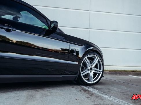 Used 2010 Ford Mustang Shelby GT500 image 27