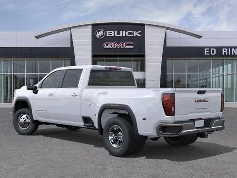 New 2026 GMC Sierra 3500 SLE image 3