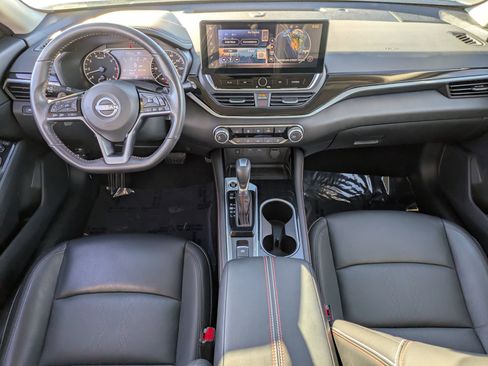 Certified 2024 Nissan Altima 2.5 SR w/ SR Premium Package image 13