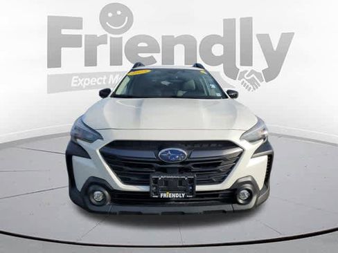 Used 2023 Subaru Outback Premium image 8