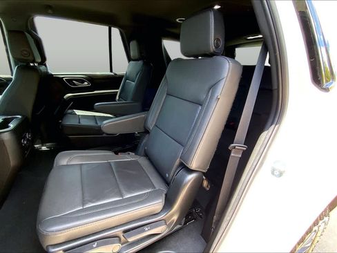 Used 2024 Chevrolet Tahoe Z71 AWD/4WD image 21