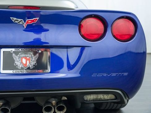 Used 2007 Chevrolet Corvette Coupe w/ Preferred Equipment Group RWD image 33