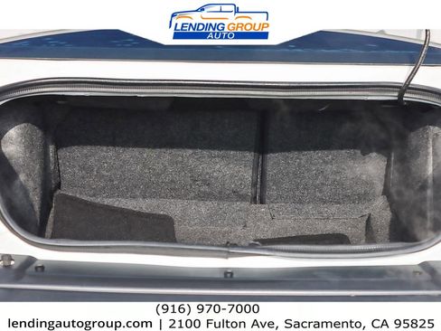 Used 2019 Dodge Challenger SXT image 25