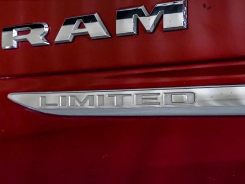 Used 2022 RAM 3500 Limited w/ Towing Technology Group AWD/4WD image 46