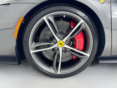 Used 2023 Ferrari 296 GTB RWD image 9