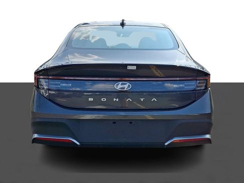 Used 2025 Hyundai Sonata SE FWD image 6