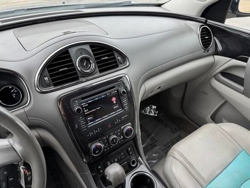 Used 2017 Buick Enclave Leather AWD/4WD image 26