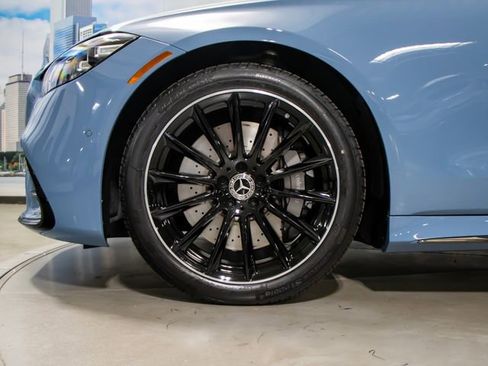 New 2026 Mercedes-Benz S 580 4MATIC Sedan image 7