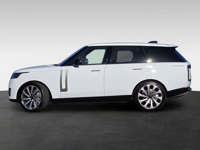 New 2026 Land Rover Range Rover SE