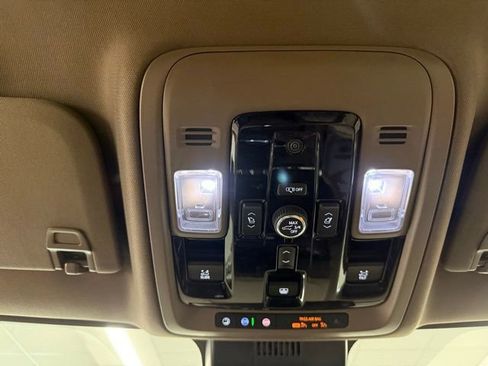 New 2026 GMC Yukon Denali w/ Sun & Power Step Package image 20