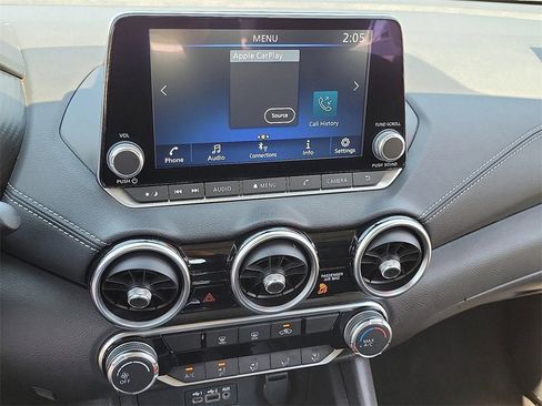 Used 2023 Nissan Sentra SV image 9