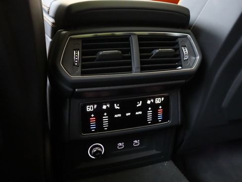Used 2024 Lamborghini Urus S AWD/4WD image 22