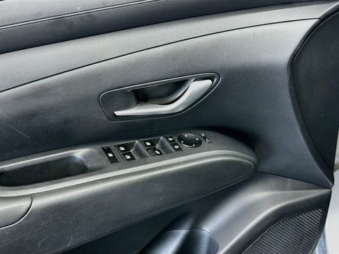 Used 2025 Hyundai Tucson SEL FWD image 15