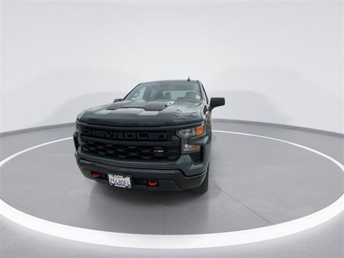 Used 2025 Chevrolet Silverado 1500 Custom Trail Boss image 3