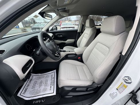 New 2026 Honda HR-V LX image 10