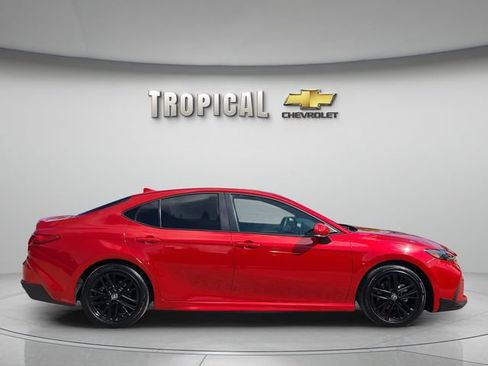 Used 2025 Toyota Camry SE w/ Multimedia Upgrade Package FWD image 6