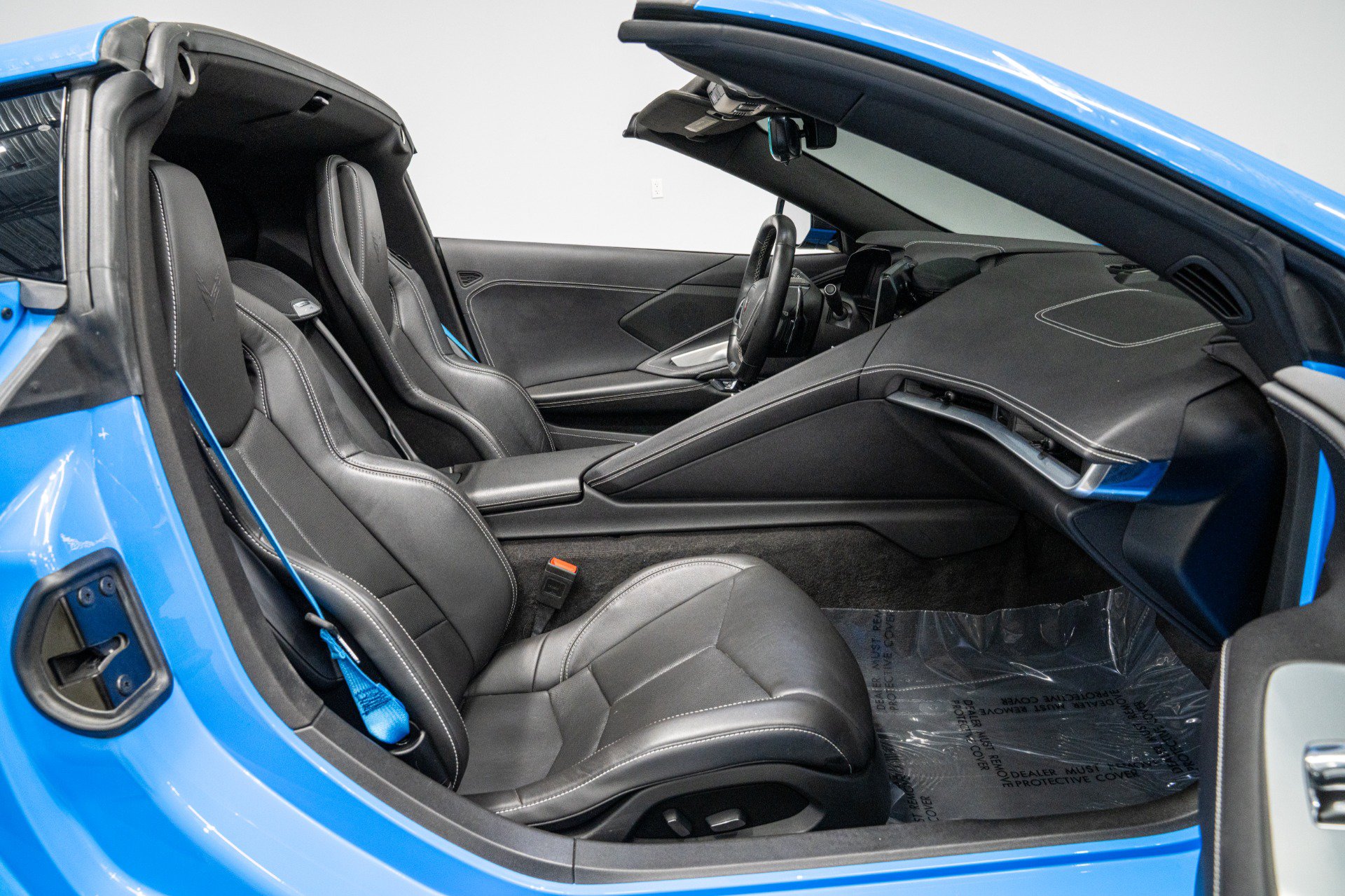 Used 2025 Chevrolet Corvette Z06 RWD image 33