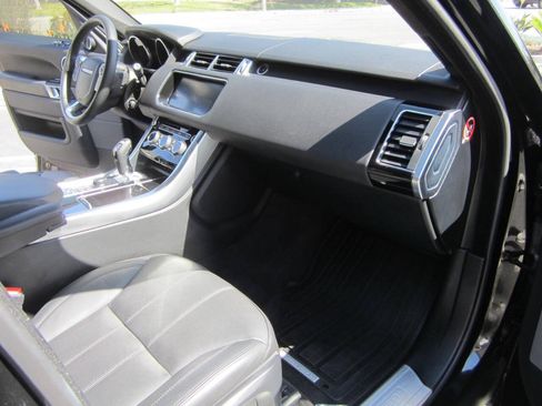 Used 2017 Land Rover Range Rover Sport HSE AWD/4WD image 24