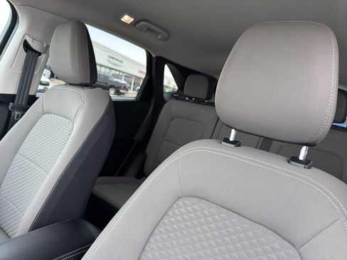 Used 2022 Ford Escape SE w/ Convenience Package image 28