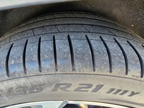 Used 2021 BMW X5 sDrive40i w/ Premium Package image 32