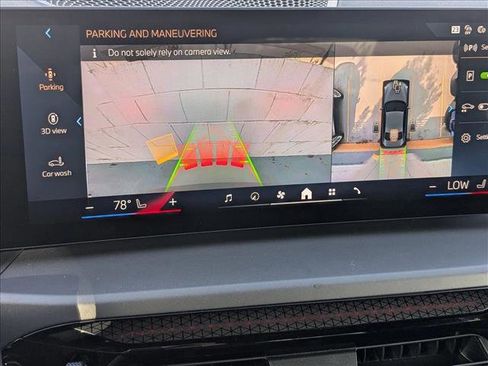 Used 2025 BMW 230i 230i w/ Convenience Package image 13