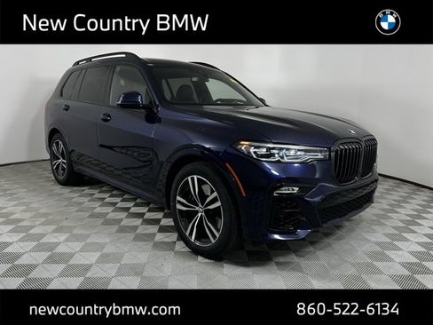 Used 2022 BMW X7 xDrive40i w/ M Sport Package image 1