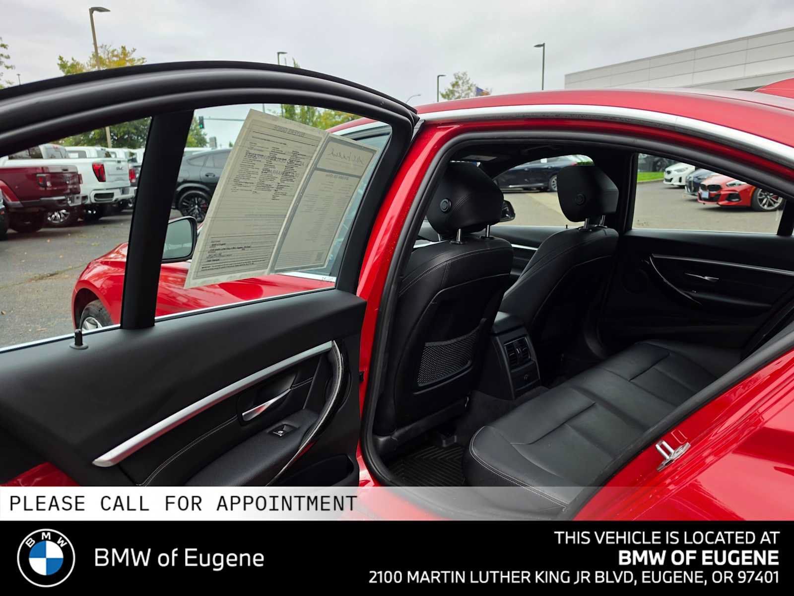 Used 2018 BMW 330i xDrive Sedan AWD/4WD image 20