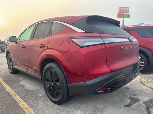 Used 2025 Nissan Murano SV FWD image 4