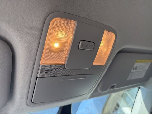 Certified 2023 Kia Forte LXS image 25