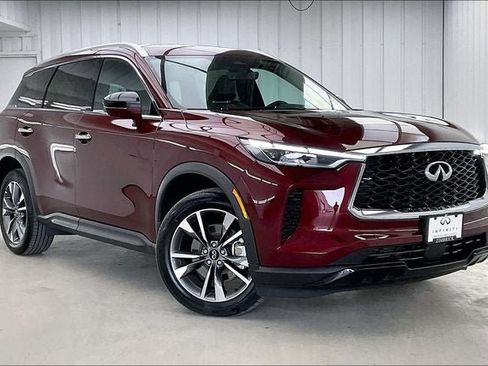 Certified 2025 INFINITI QX60 Luxe image 35