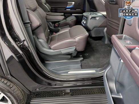 Certified 2025 Ford Expedition Max Platinum w/ Platinum Ultimate Package AWD/4WD image 29