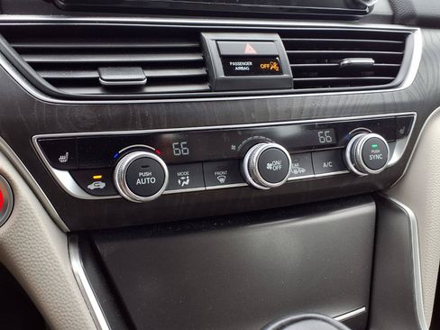 Used 2019 Honda Accord EX-L image 9