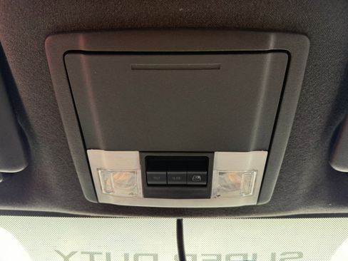 Used 2013 Ford F250 Lariat w/ Lariat Ultimate Pkg AWD/4WD image 35