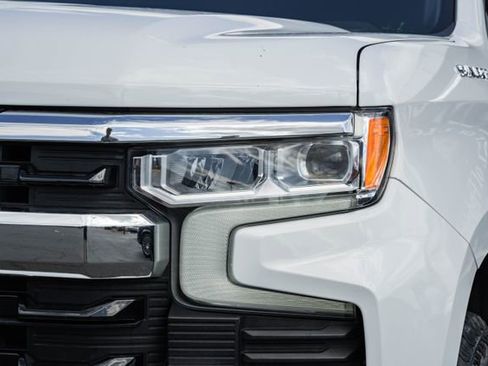 Used 2023 Chevrolet Silverado 1500 LT AWD/4WD image 12