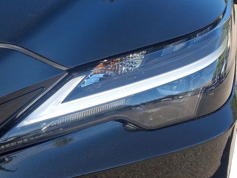 Used 2023 Lexus RX 350 Premium image 9