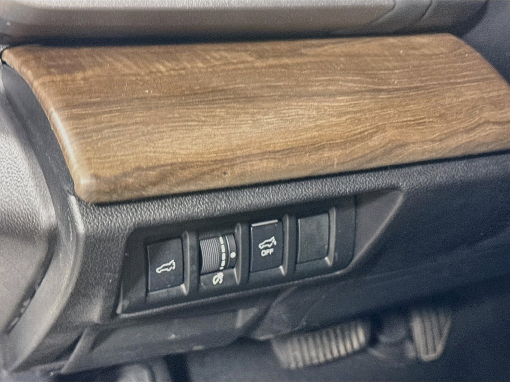 Used 2020 Subaru Outback Limited XT w/ Popular Package #2 AWD/4WD image 10
