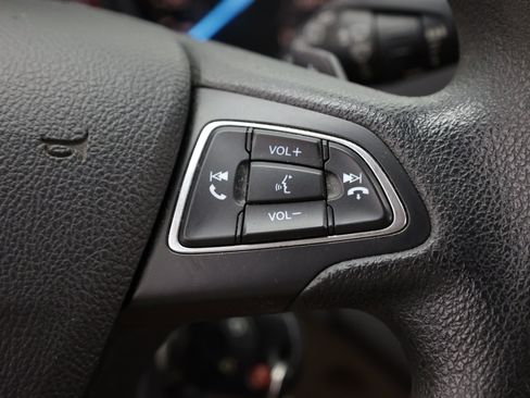 Used 2017 Ford Escape SE FWD image 24