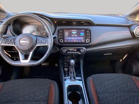 Used 2023 Nissan Kicks SR FWD image 16