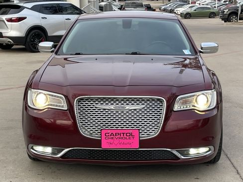 Used 2020 Chrysler 300 Limited image 6