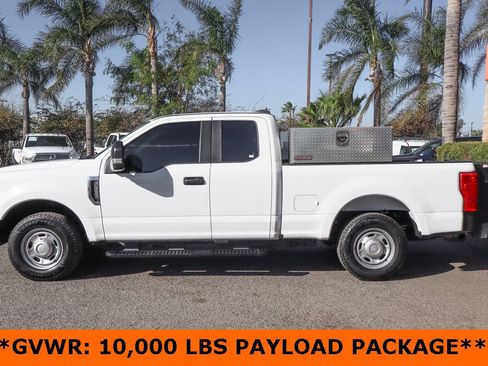 Used 2020 Ford F250 XL w/ Power Equipment Group image 5