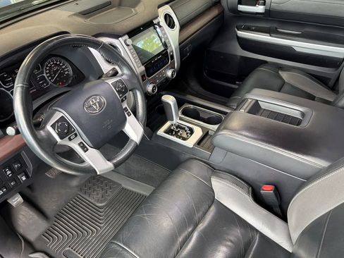 Used 2020 Toyota Tundra Limited w/ Limited Premium Package AWD/4WD image 13