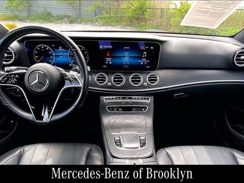 Certified 2022 Mercedes-Benz E 350 4MATIC Sedan image 18