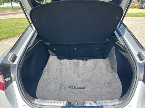 Used 2018 Kia Stinger Base image 26