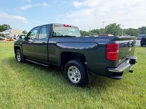 Used 2017 Chevrolet Silverado 1500 W/T w/ Chrome Bumper Package AWD/4WD image 5