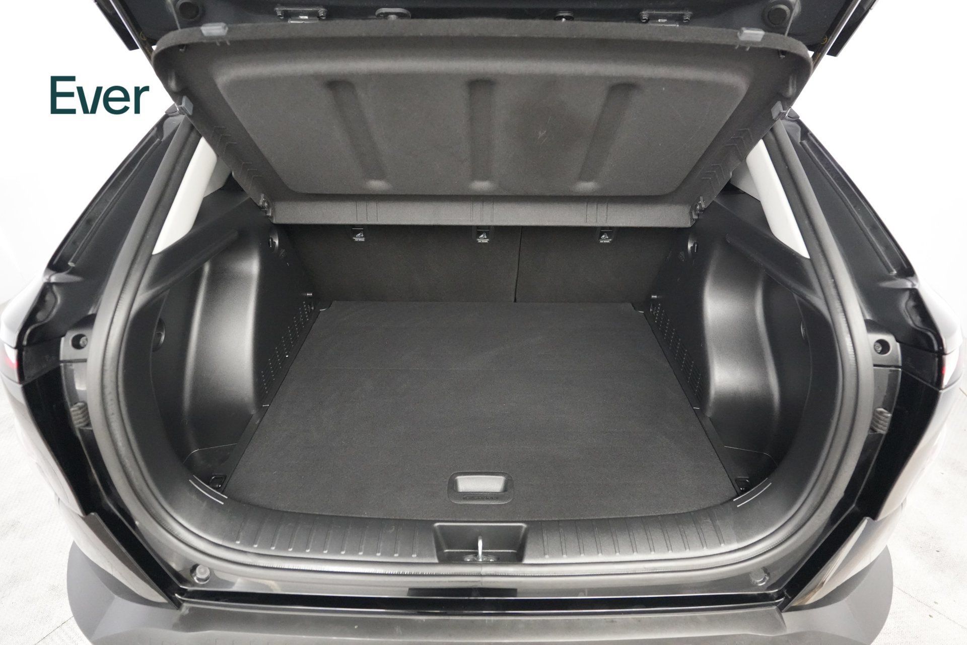 Used 2024 Hyundai Kona SE FWD image 8