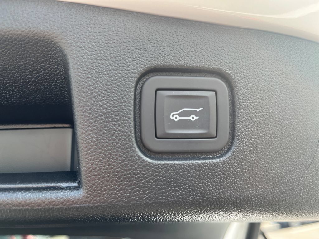 New 2025 Chevrolet Blazer EV RS w/ Super Cruise Package AWD/4WD image 36