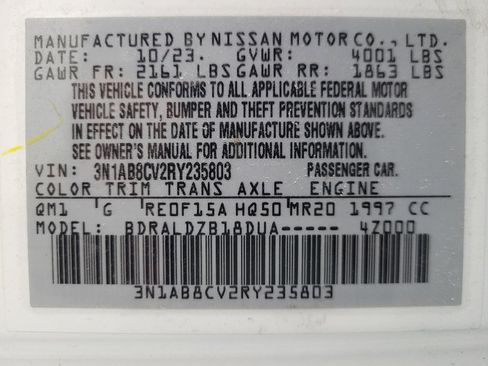 Used 2024 Nissan Sentra SV FWD image 33