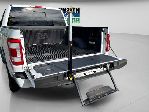 Used 2023 Ford F150 Lariat w/ Equipment Group 502A High AWD/4WD image 21