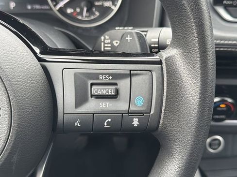 Certified 2023 Nissan Rogue SV image 11